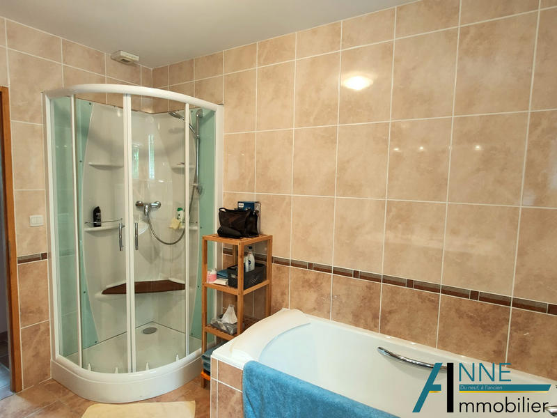 Maison - 101 m² - 4 pièces