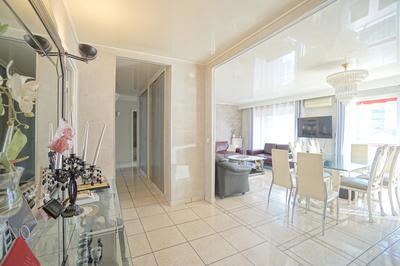 Appartement - 110 m² - 4 pièces