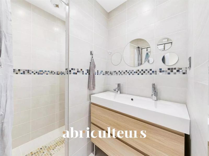 Maison de village - 94 m² - 5 pièces