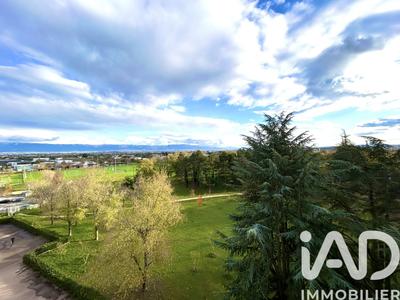 Appartement - 79 m² - 4 pièces