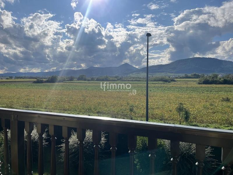 Château - 137 m² - 5 pièces