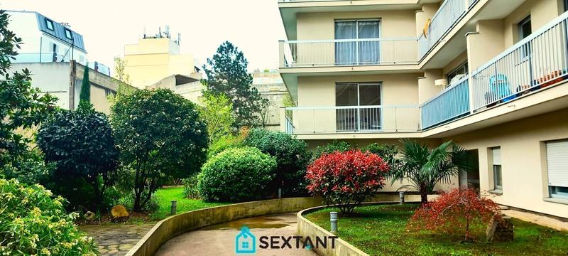 Studio - 27 m² - 1 pièce