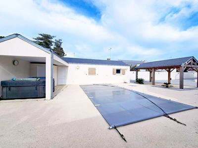 Maison - 136 m² - 5 pièces