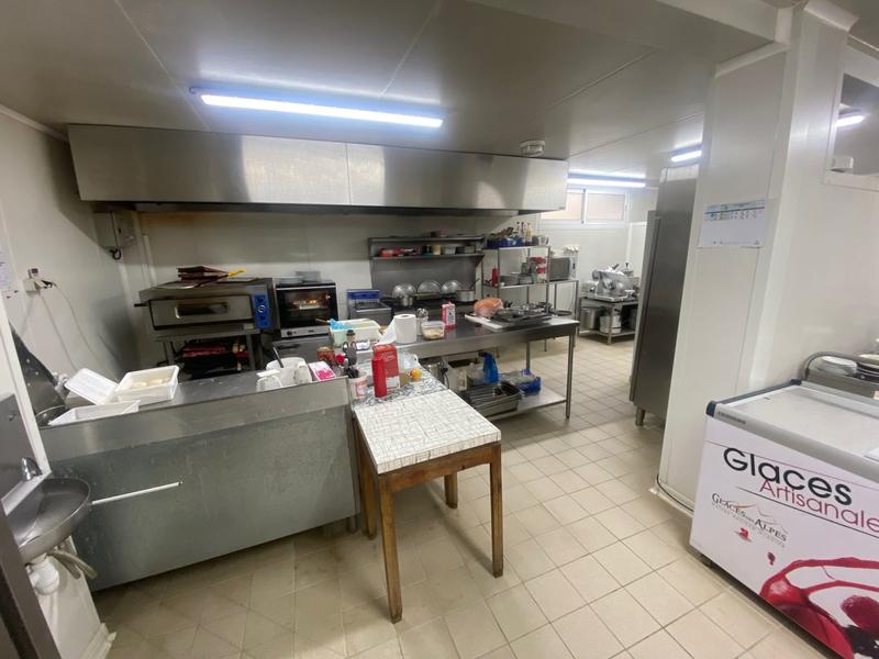 Fonds de commerce - Hôtellerie / Restauration - 222 m²