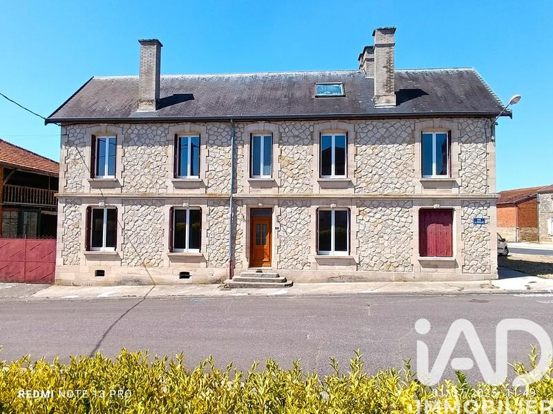 Maison de village - 224 m² - 11 pièces