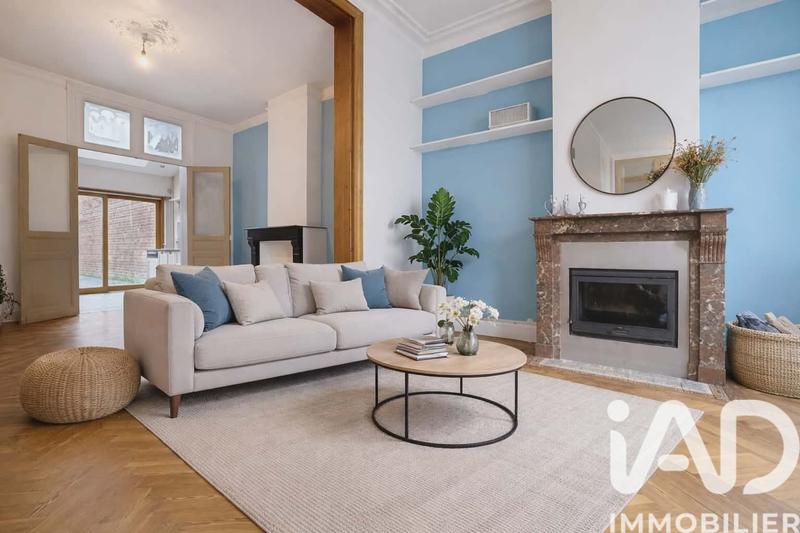 Maison de ville - 170 m² - 10 pièces