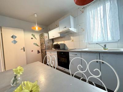 Appartement - 74 m² - 3 pièces