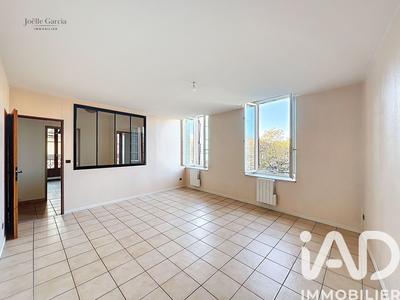 Appartement - 71 m² - 5 pièces
