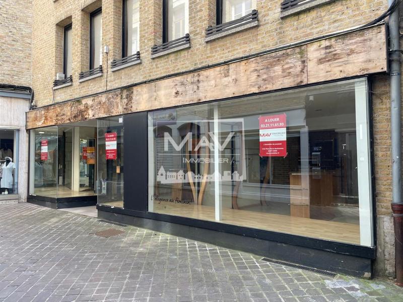 Local commercial - 101 m²