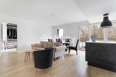 Appartement - 92 m² - 4 pièces