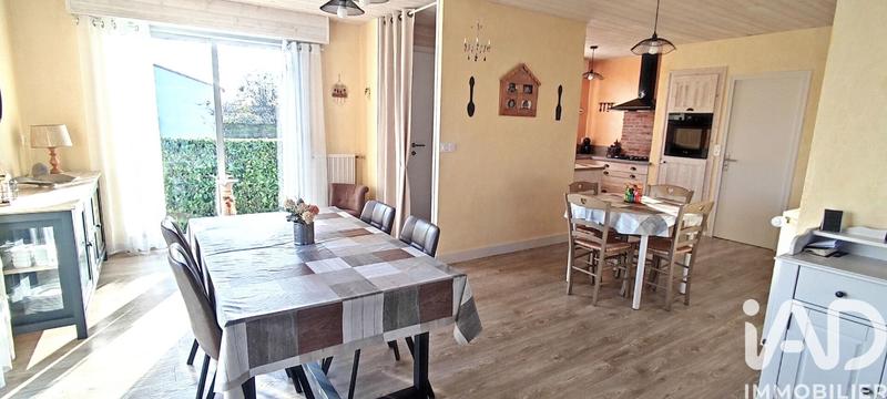 Maison - 99 m² - 5 pièces