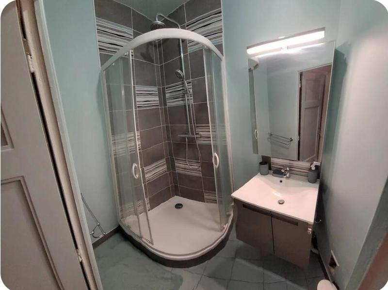 Appartement - 84 m² - 5 pièces