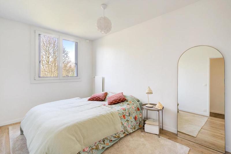 Appartement - 82 m² - 4 pièces