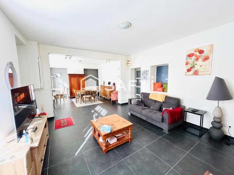 Maison - 157 m² - 7 pièces