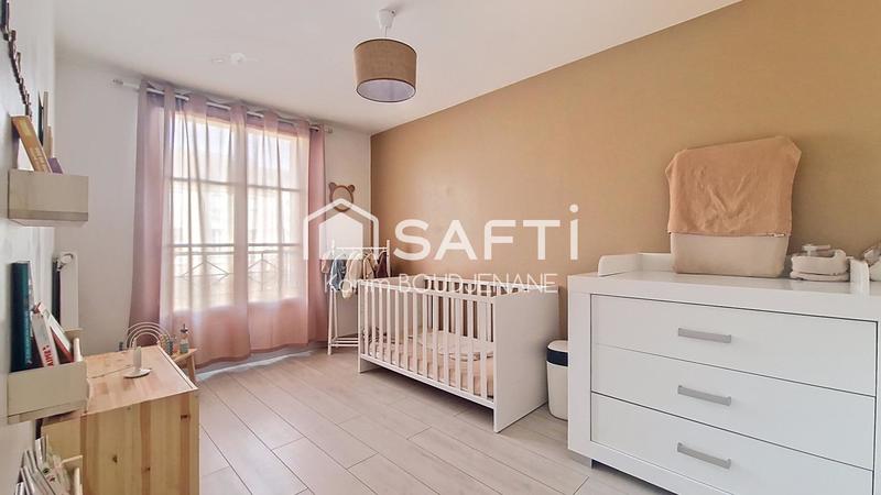 Maison - 80 m² - 5 pièces