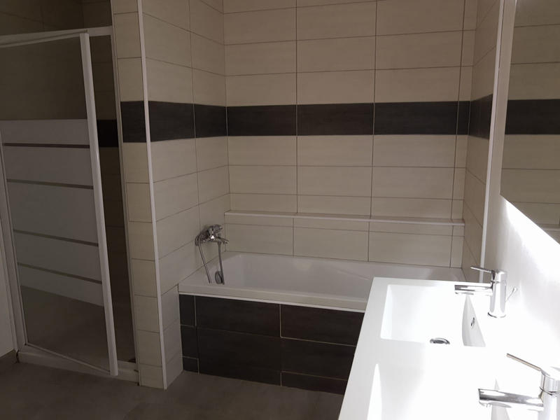 Appartement - 85 m² - 3 pièces