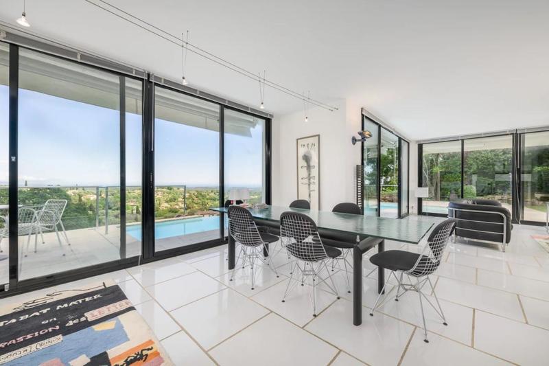 Maison - 160 m² - 5 pièces