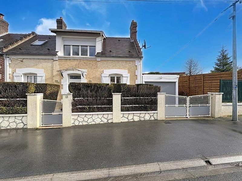 Maison - 120 m² - 5 pièces