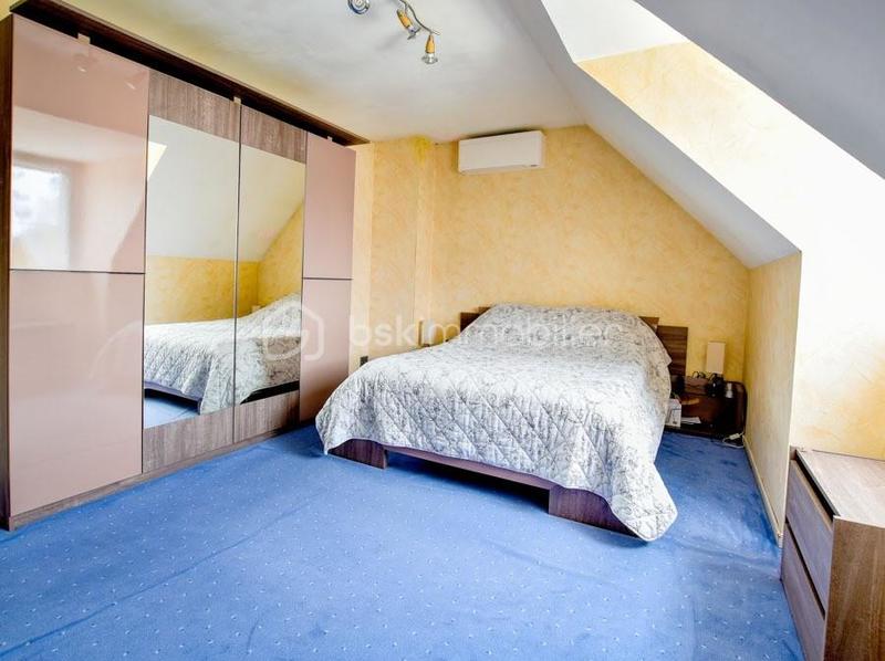 Maison - 108 m² - 4 pièces