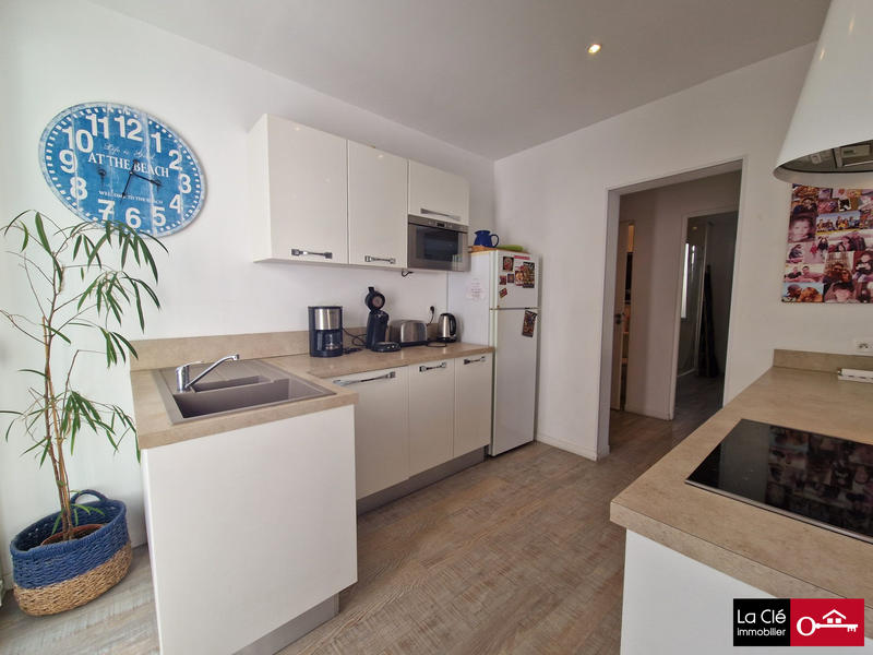 Maison - 159 m² - 8 pièces