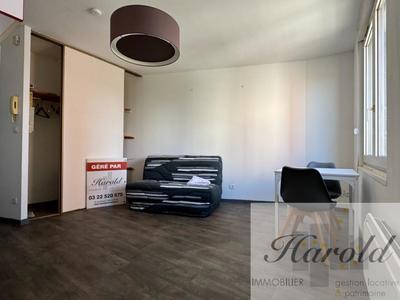 Studio - 20 m² - 1 pièce