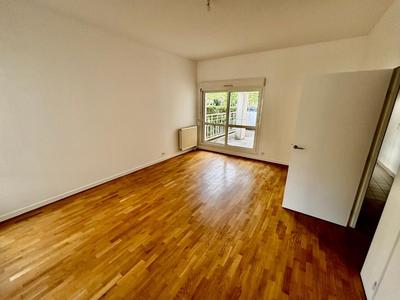 Appartement - 91 m² - 4 pièces
