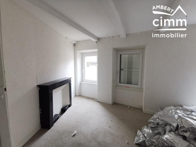 Maison - 220 m² - 8 pièces