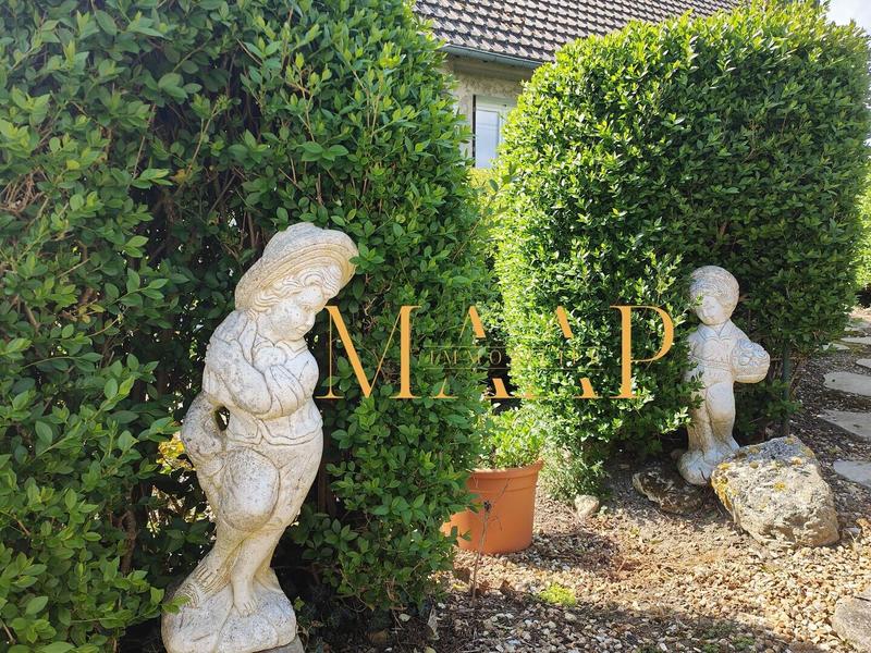 Maison - 120 m² - 6 pièces