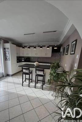 Appartement - 168 m² - 7 pièces