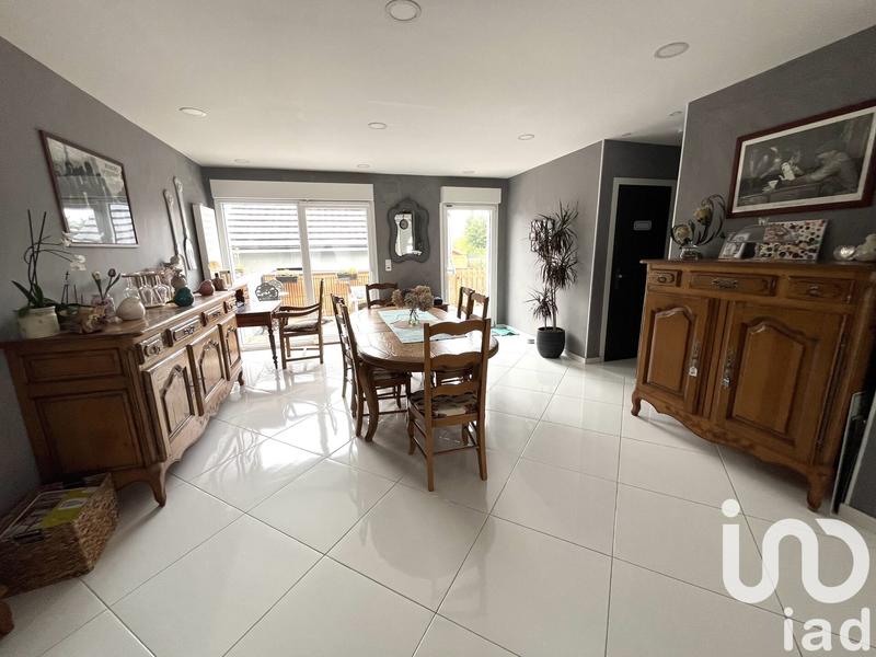 Maison - 205 m² - 5 pièces