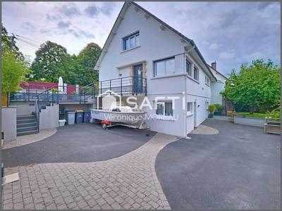 Maison - 150 m² - 6 pièces