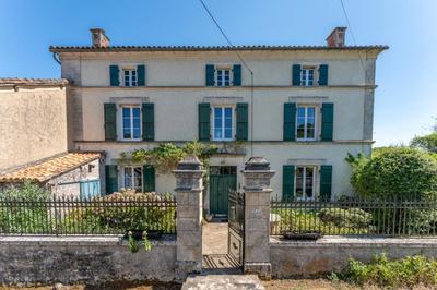 Maison de campagne - 209 m² - 8 pièces