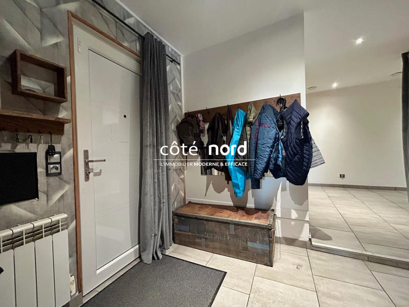 Maison - 248 m² - 8 pièces