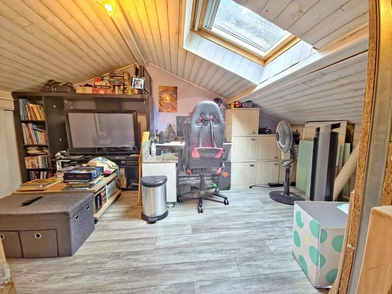 Maison - 170 m² - 6 pièces