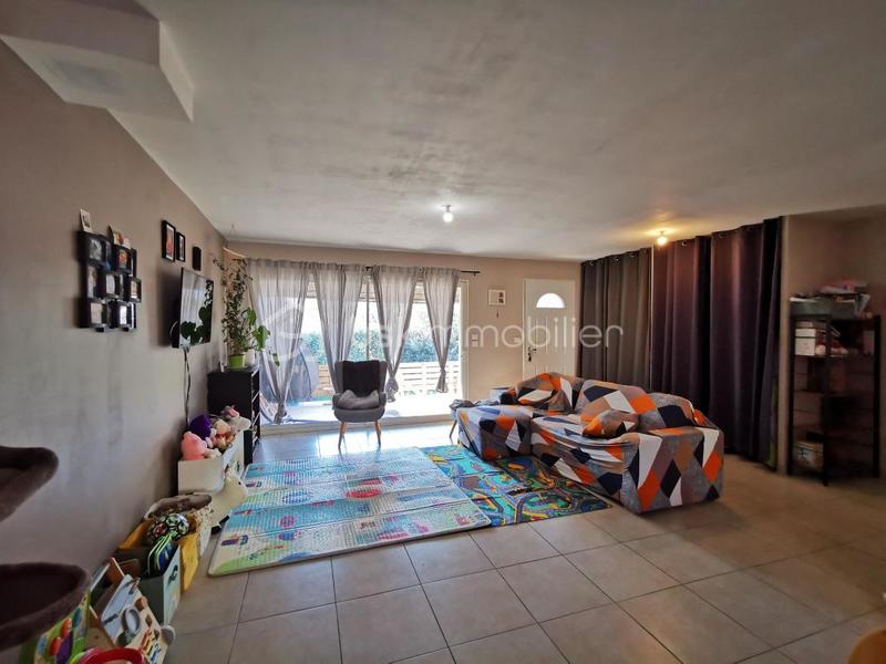 Maison traditionnelle - 94 m² - 5 pièces