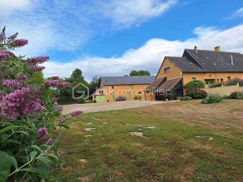 Corps de ferme - 165 m² - 7 pièces