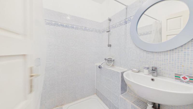 Maison - 316 m² - 10 pièces