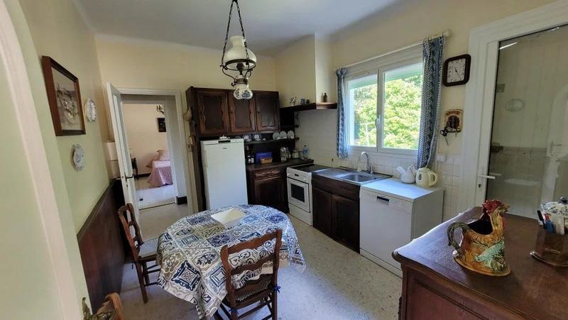 Maison - 167 m² - 6 pièces