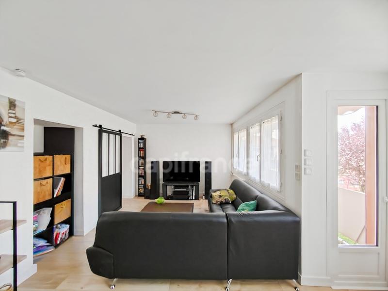 Appartement - 82 m² - 5 pièces