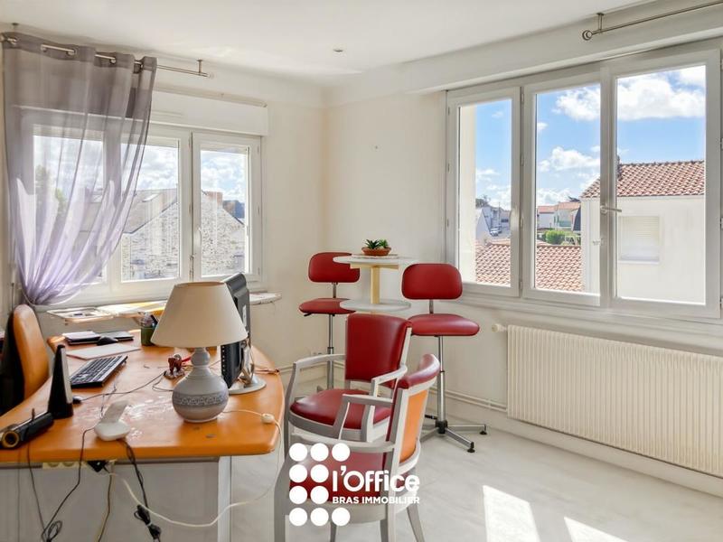 Maison - 187 m² - 6 pièces