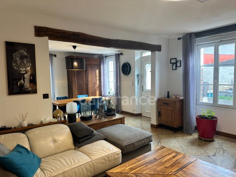 Maison - 167 m² - 7 pièces