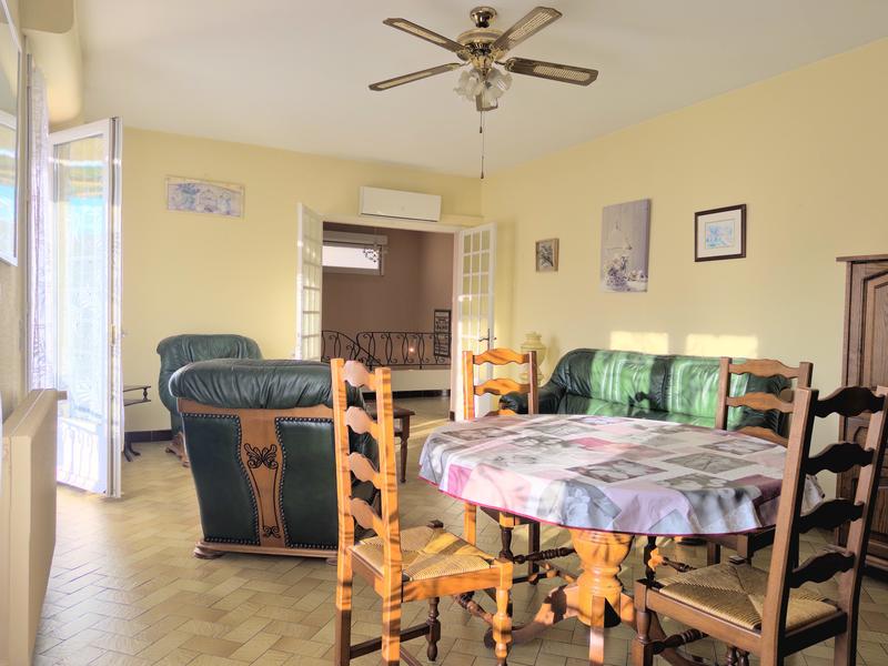 Maison - 96 m² - 4 pièces