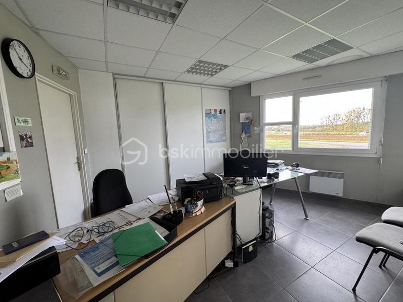 Entrepôt - 540 m² - 3 pièces