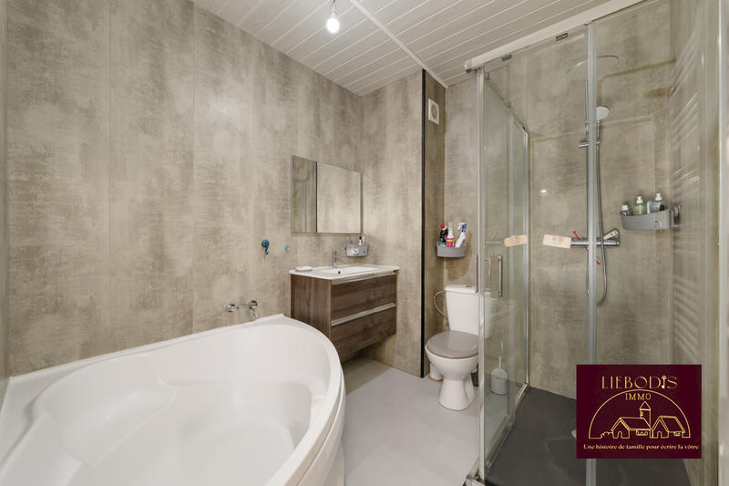 Maison de village - 150 m² - 8 pièces