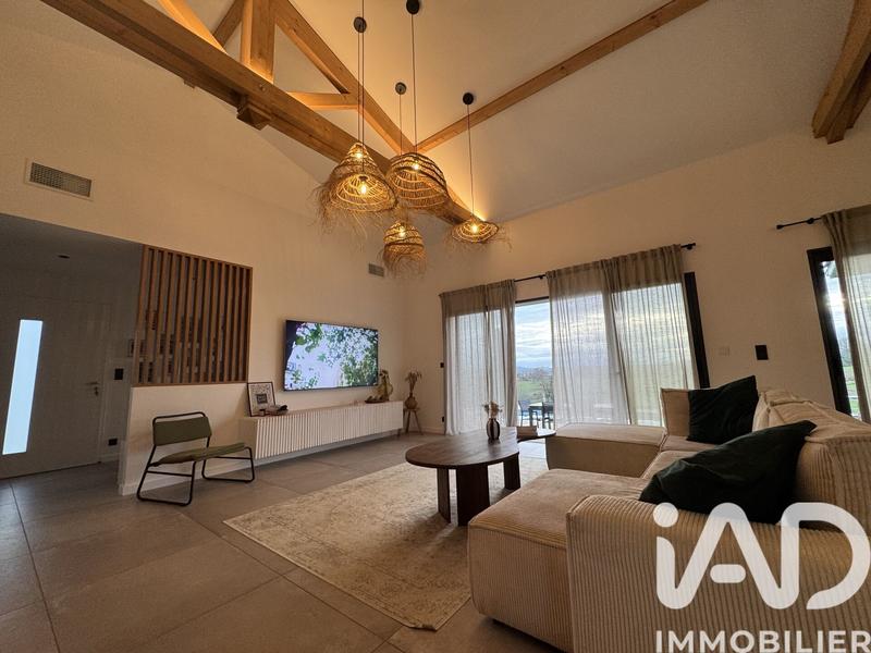 Maison - 154 m² - 5 pièces