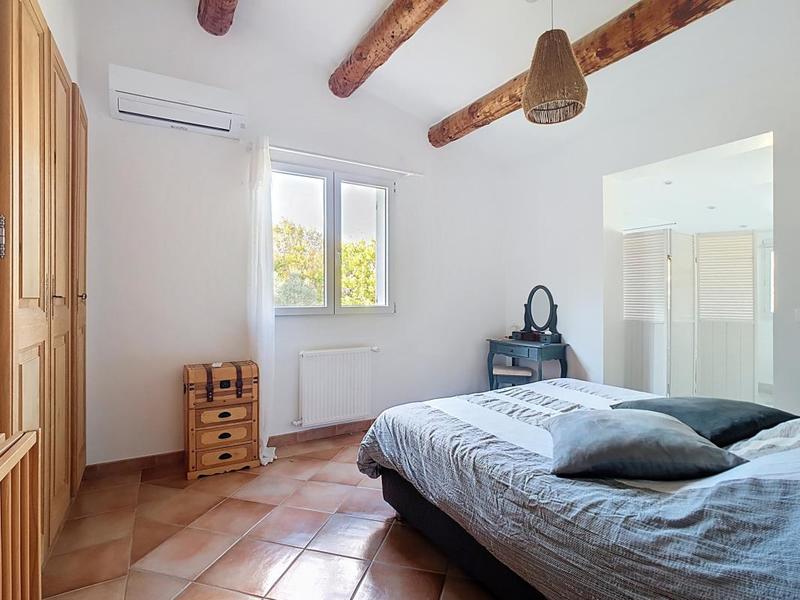 Maison - 267 m² - 8 pièces