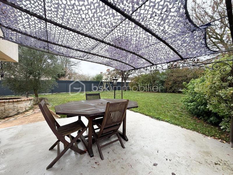 Maison - 150 m² - 8 pièces