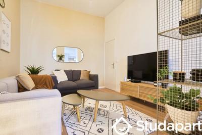 Chambre - 12 m² - 1 pièce