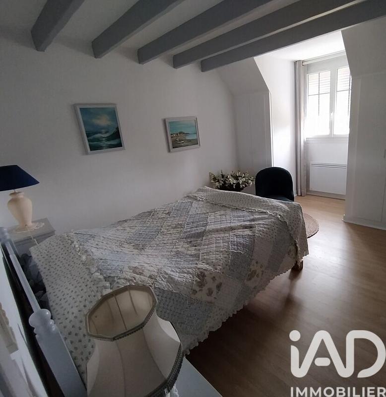 Maison - 180 m² - 7 pièces