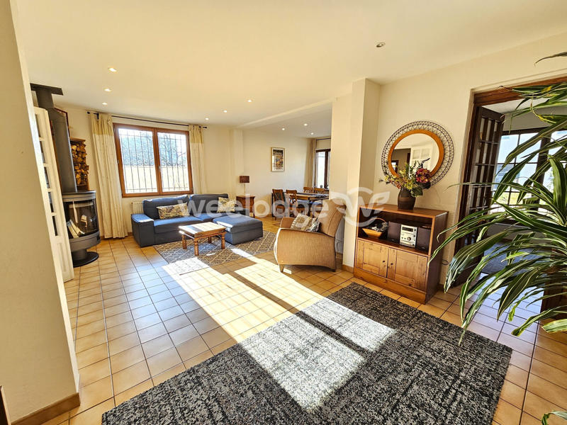 Maison - 145 m² - 6 pièces